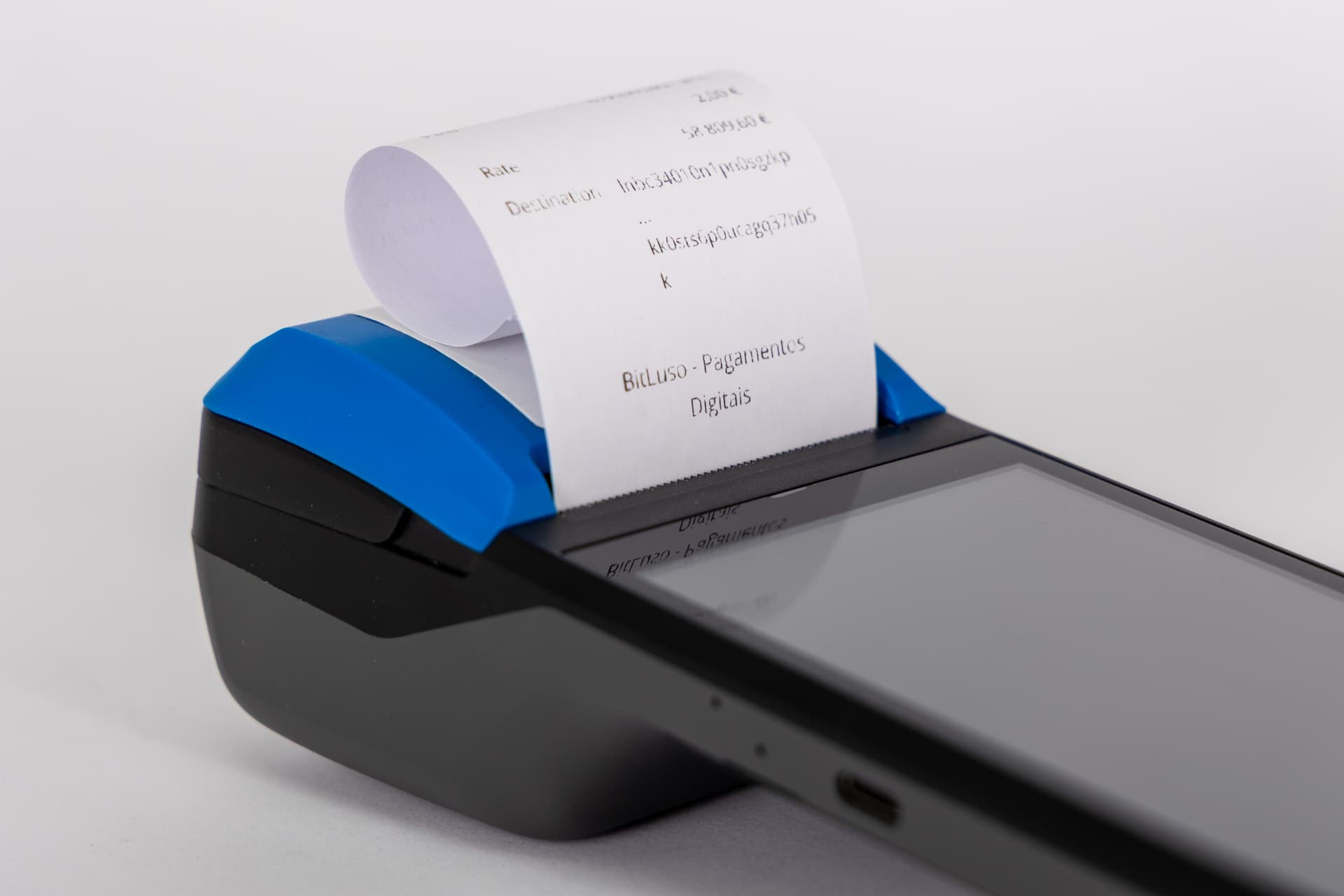 Terminal POS BitLuso a imprimir recibo